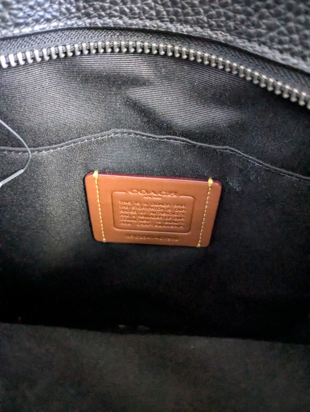 COACH - Picture 3 of 3